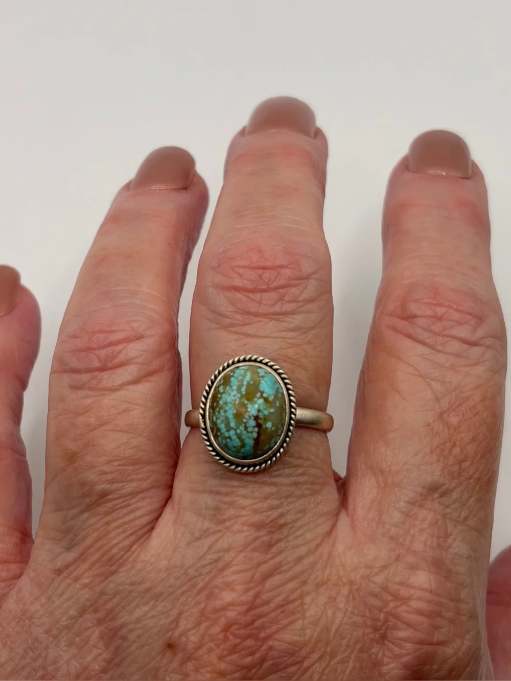 925 Sterling Silver #8 Turquoise Stone Ring - Picture 5 of 6